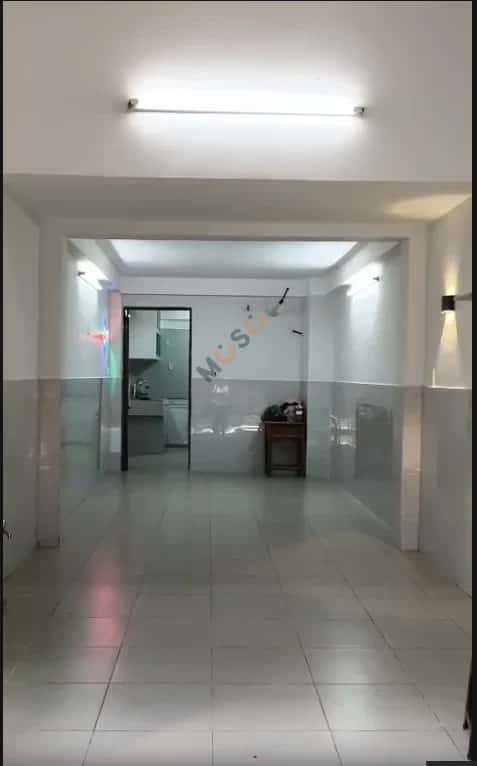 Cho thuê nhà hẻm Trần Hưng Đạo Quận 5, TP.HCM – 4 phòng ngủ, giá 13 triệu — Hình 3 Cho thuê nhà hẻm Trần Hưng Đạo Quận 5, TP.HCM – 4 phòng ngủ, giá 13 triệu — Hình 3